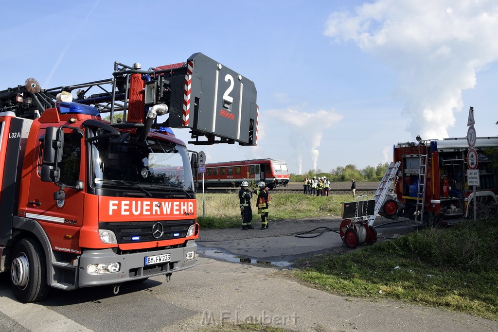 Schwerer VU LKW Zug Bergheim Kenten Koelnerstr P084.JPG - Miklos Laubert